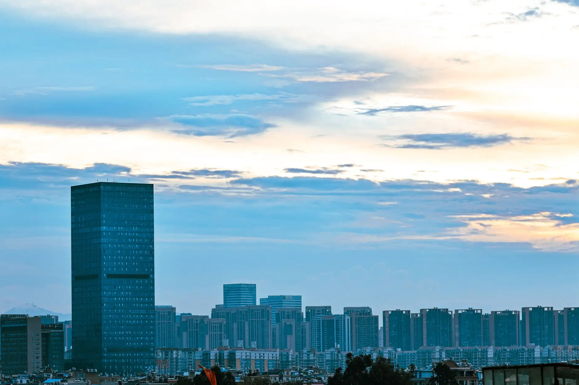 2024年五金工具与仓储设备市场价格走势及采购建议